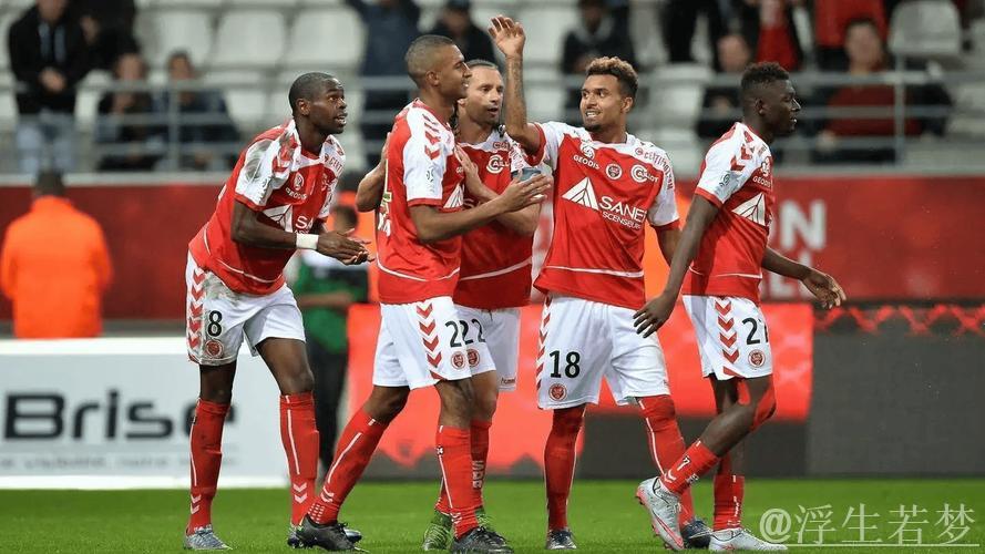 兰斯终结15轮不胜 爆冷战胜马赛 兰斯终结15轮不胜 爆冷战胜马赛