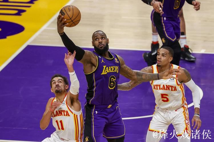 杨31+10+关键一击 詹眉77分难救主 老鹰险胜湖人豪取6连胜